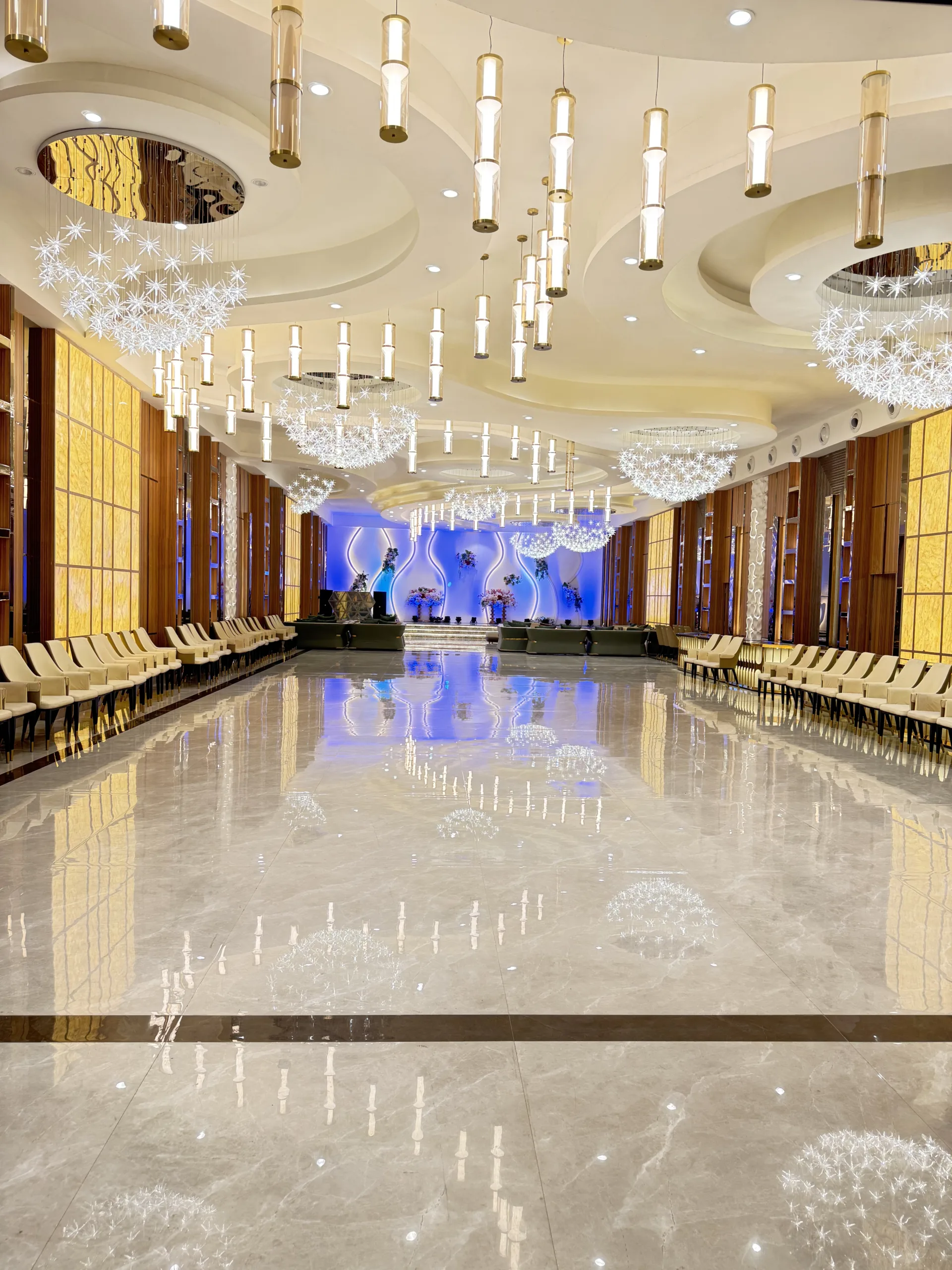 Banquet hall in Noida Extension